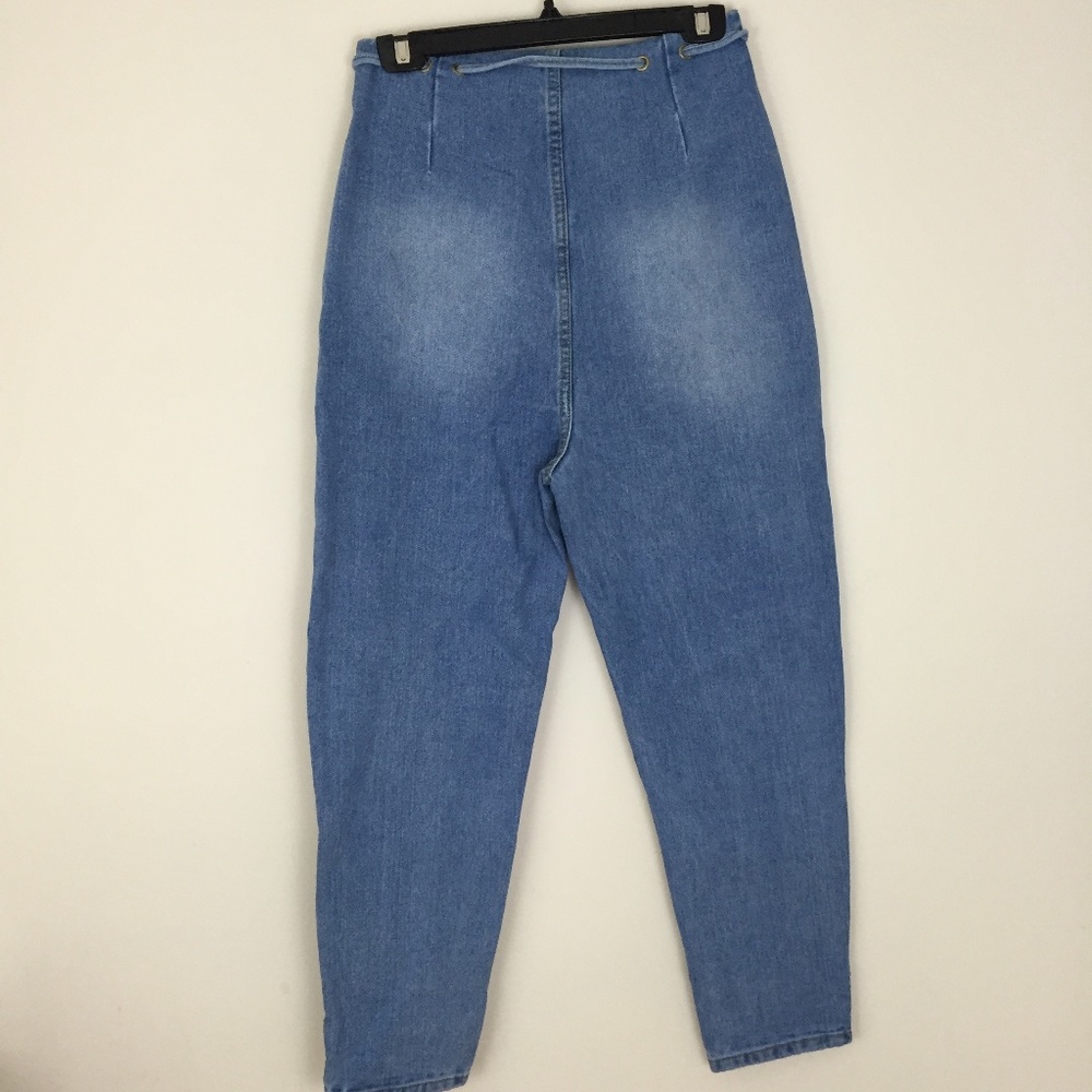 PRETTY LITTLE THING High Waisted Balloon Jeans - Picture 10 of 15